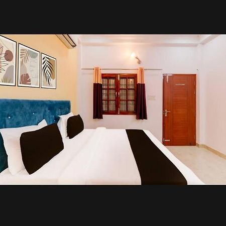 Hotel Shyam Palace Lucknow Buitenkant foto